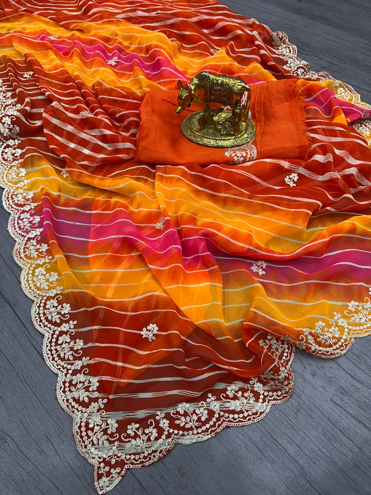 Exclusive Arrival’s Make every moment special with this Beautifully crafted Traditional Saree