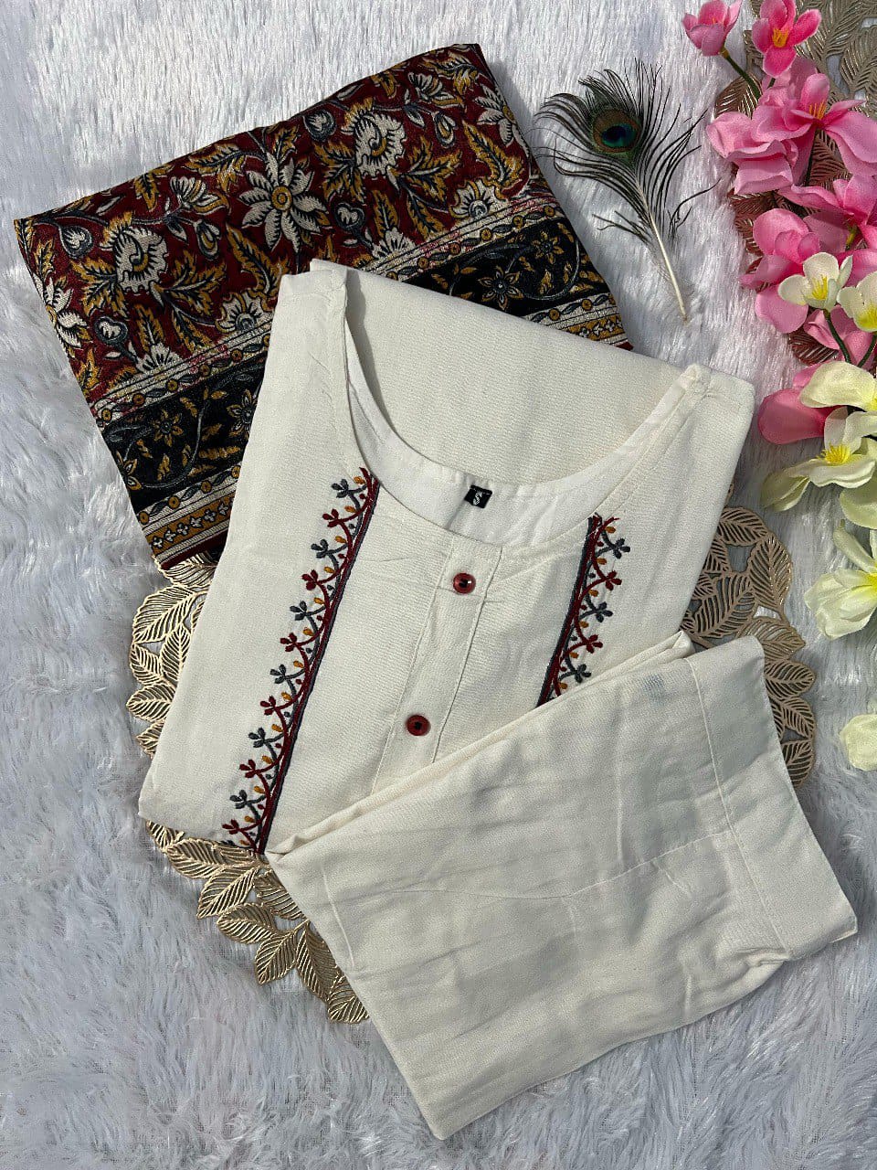 khadi cotton kurti pant duptta