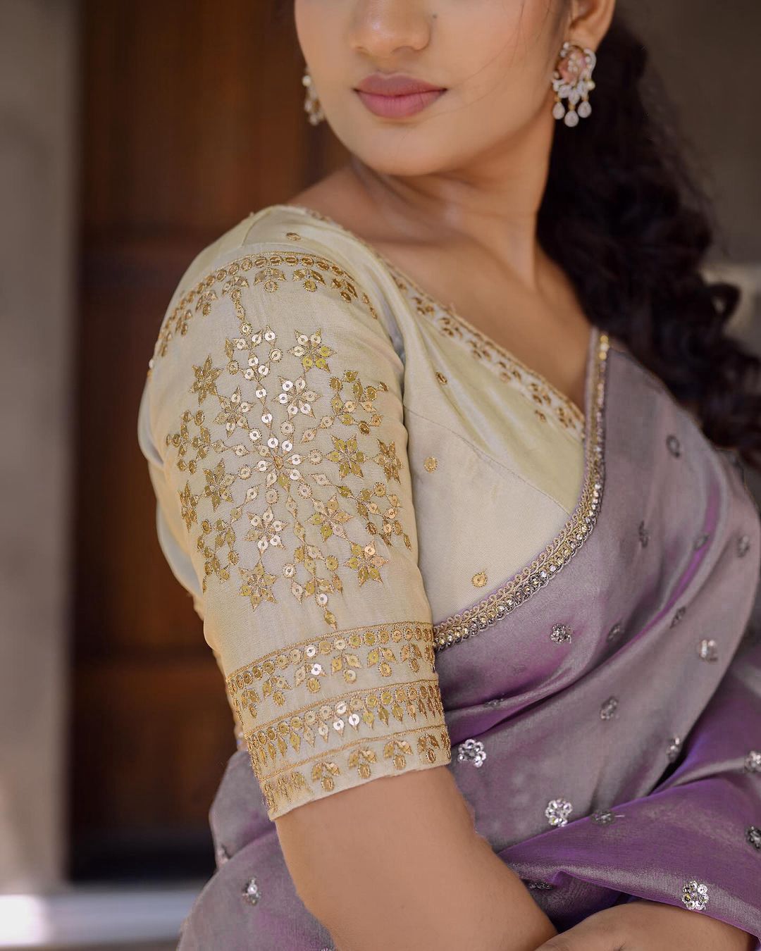 Looking some one for this same colour beautiful Designer Saree