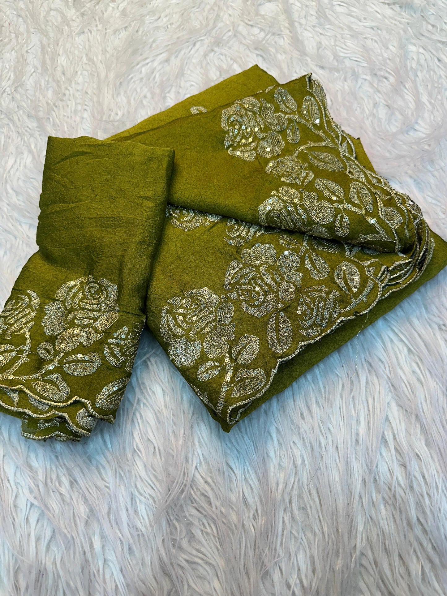Soft Crush Silk Fabric Saree With Fancy Sequince & Thread
