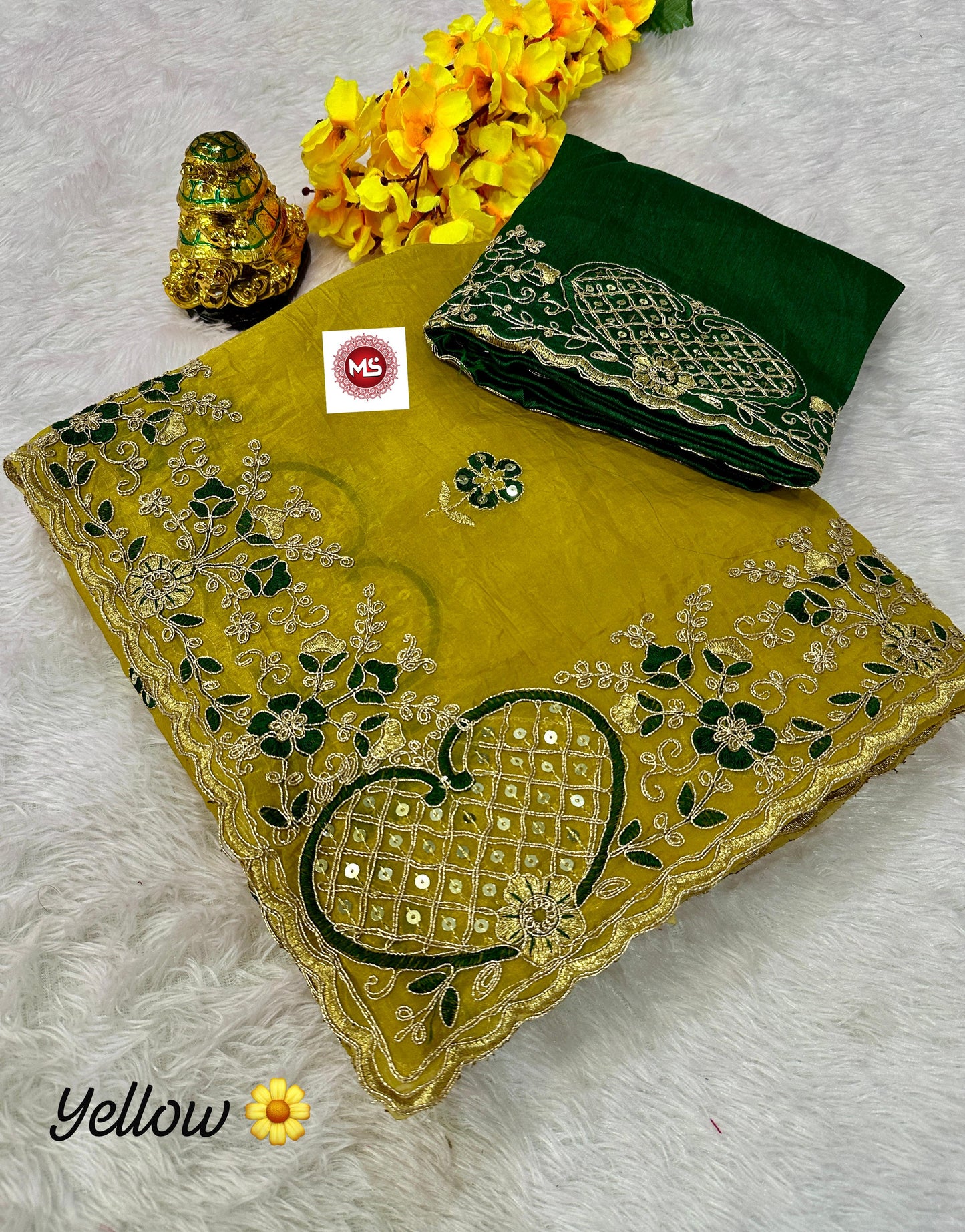 HEAVY PREMIUM SOFT GOLD CRUSH SILK FABRIC ON BEAUTIFUL C-PALLU EMBROIDERY SEQUENCES WORK