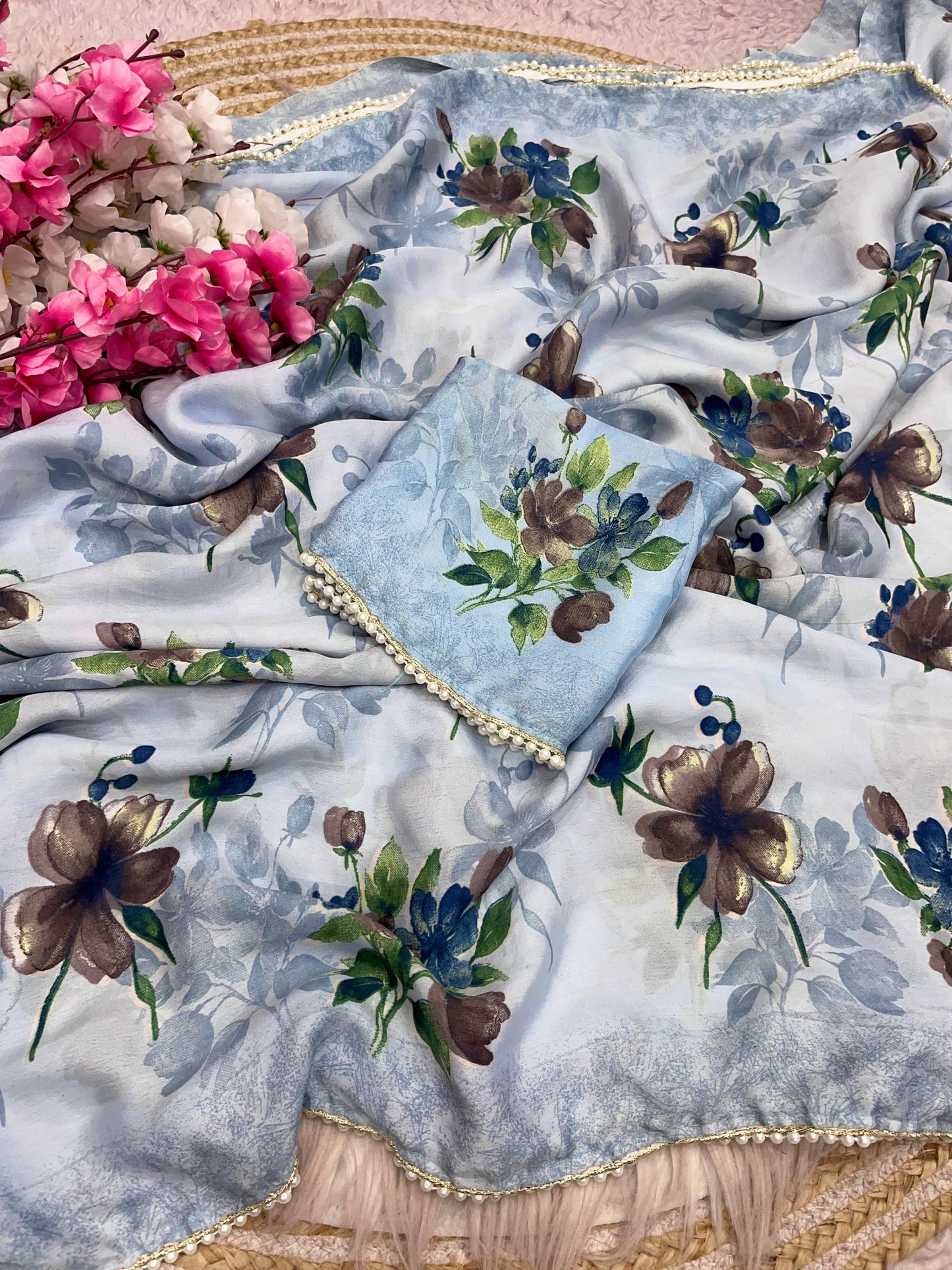 Soft Chinnon Saree With Foral print all Over Saree