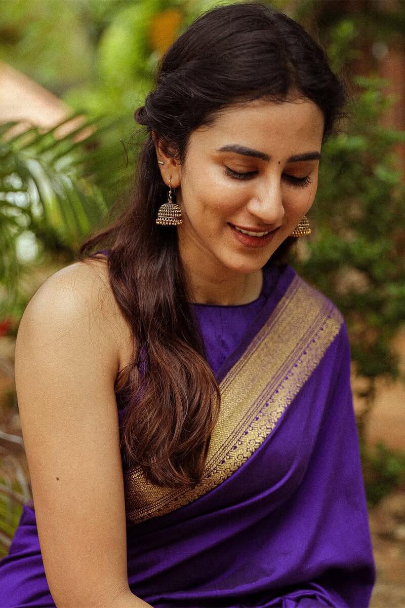BEAUTIFUL RICH PALLU & JACQUARD WORK ON ALL OVER THE SAREE.