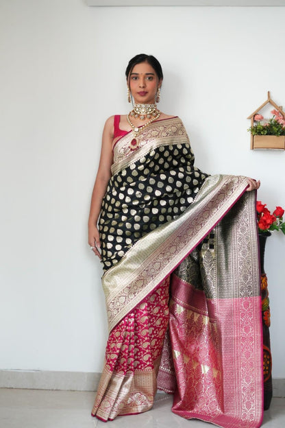 SOFT COTTON SILK  ATTRACTIVE CHARMFULL SAREE
