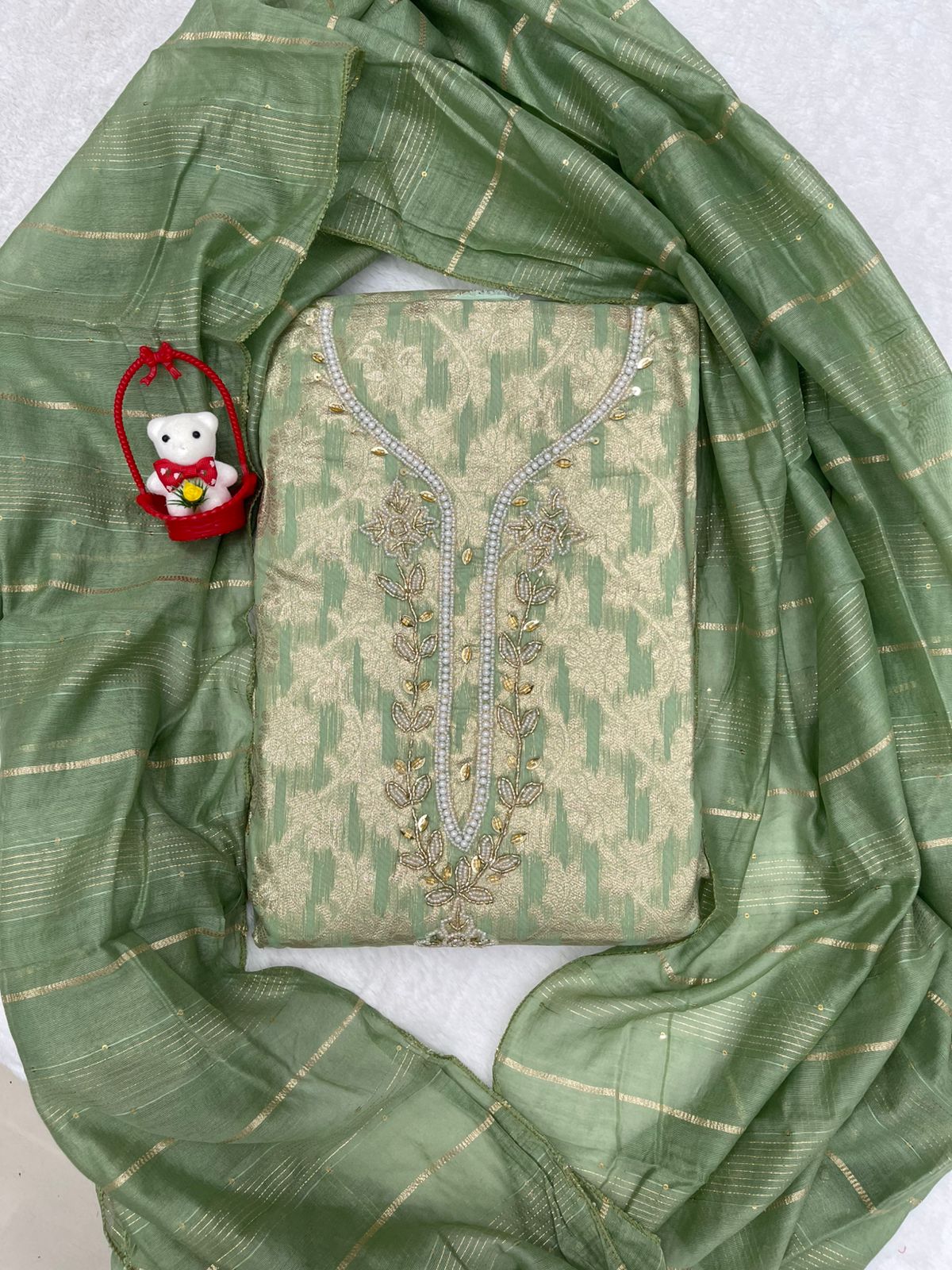 TOP CHANDERI JACQARD ORAGNGA DUPPATA INNER BOTTAM CRAP