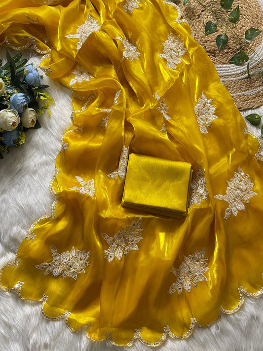 PURE SOFT ZIMMY CHOO SILK FABRIC ON BEAUTIFUL C-PALLU