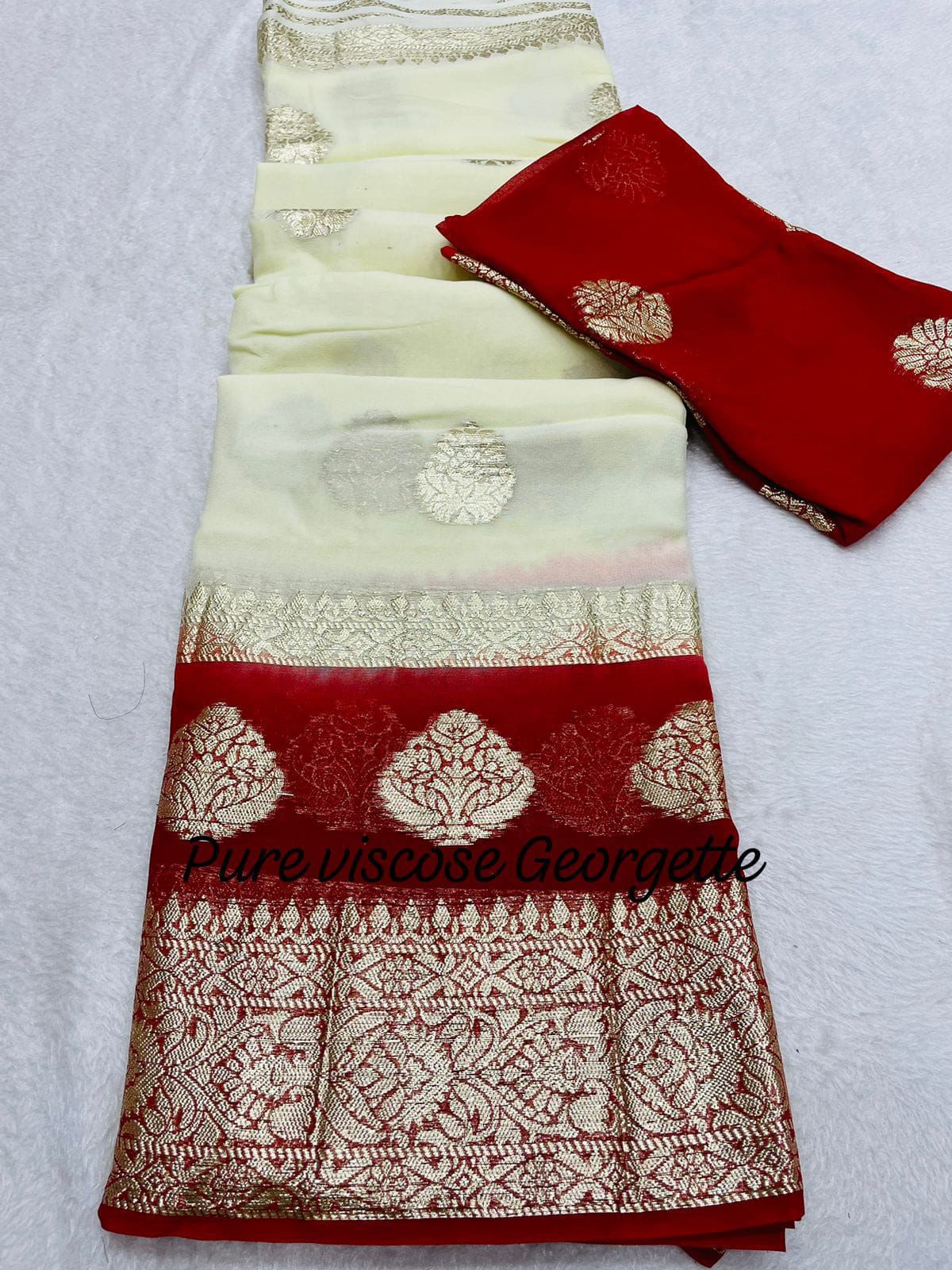 2DGeorgette Saree With Running Blouse