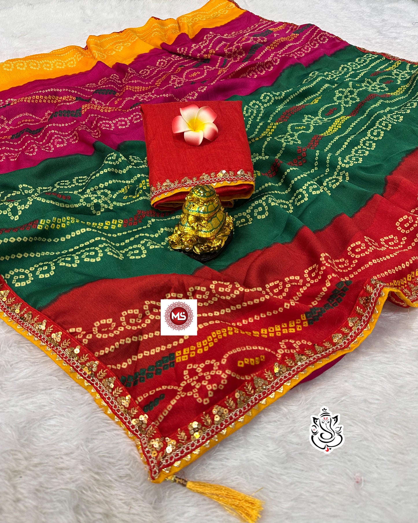Soft Satin Moss Pachrangi Bandej Design