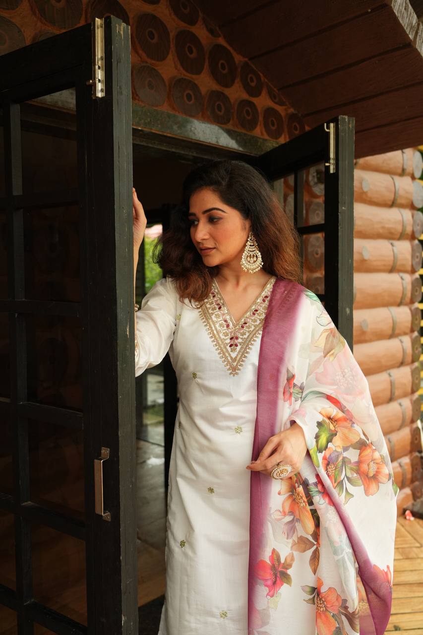 FULLY STITCHED ETHNIC SET  WITH DUPATTA
