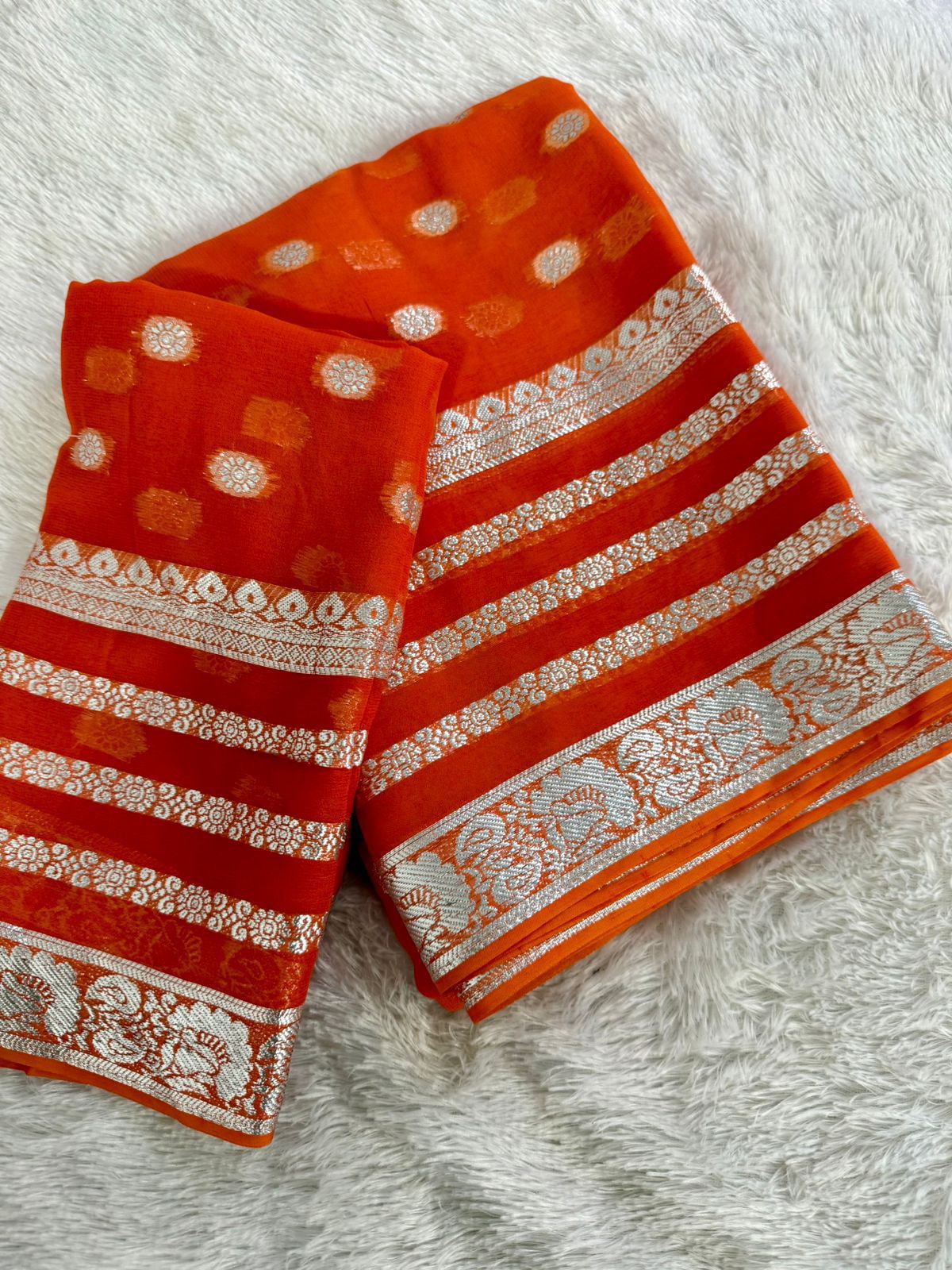 Latest Function wear White Color Viscose Georgette Jacquard Weaving Work Fancy Designer Saree