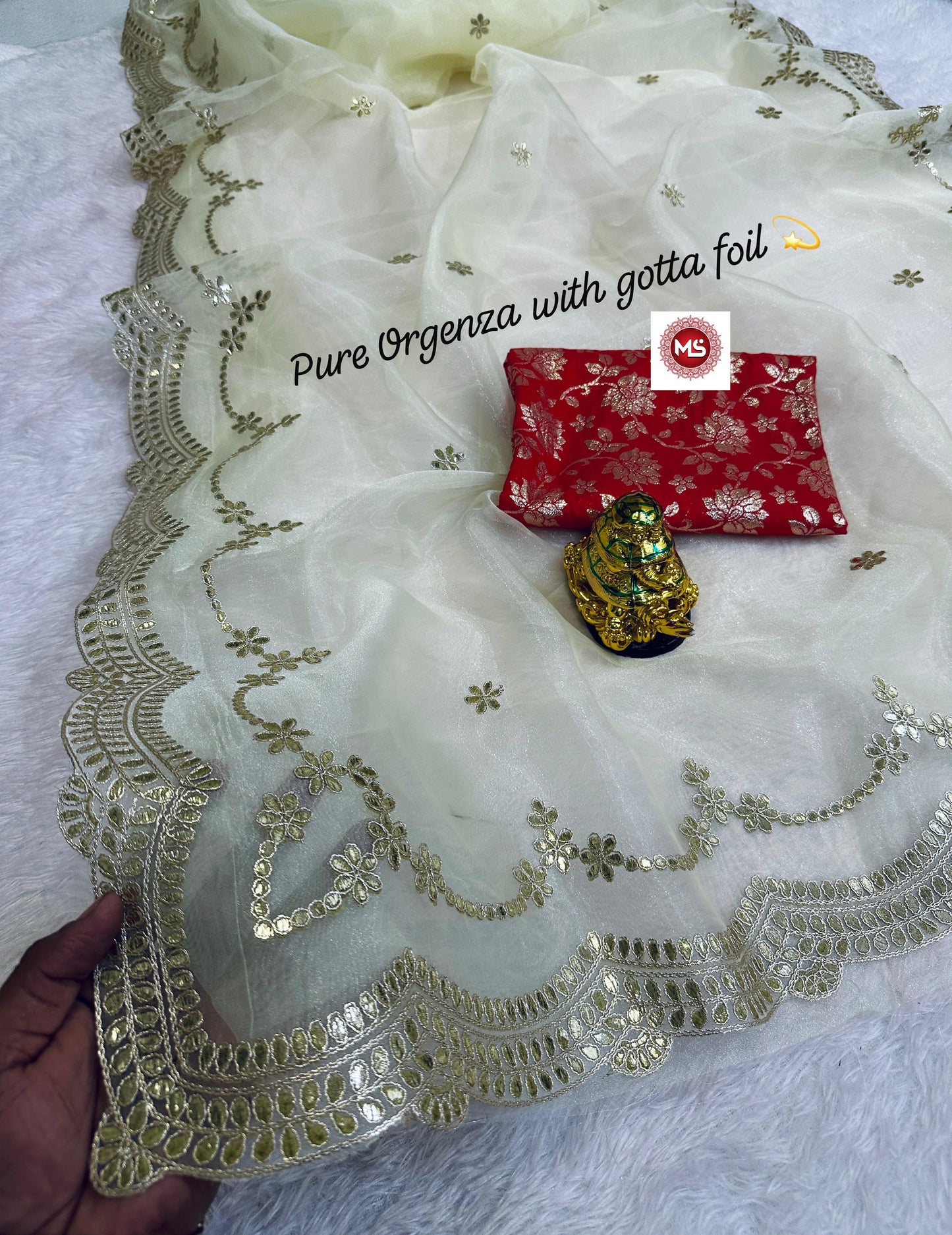 Beautiful net organza Designer saree with C*pallu Foil gota work border  & butti all in saree or elegant cutwork boder..✨