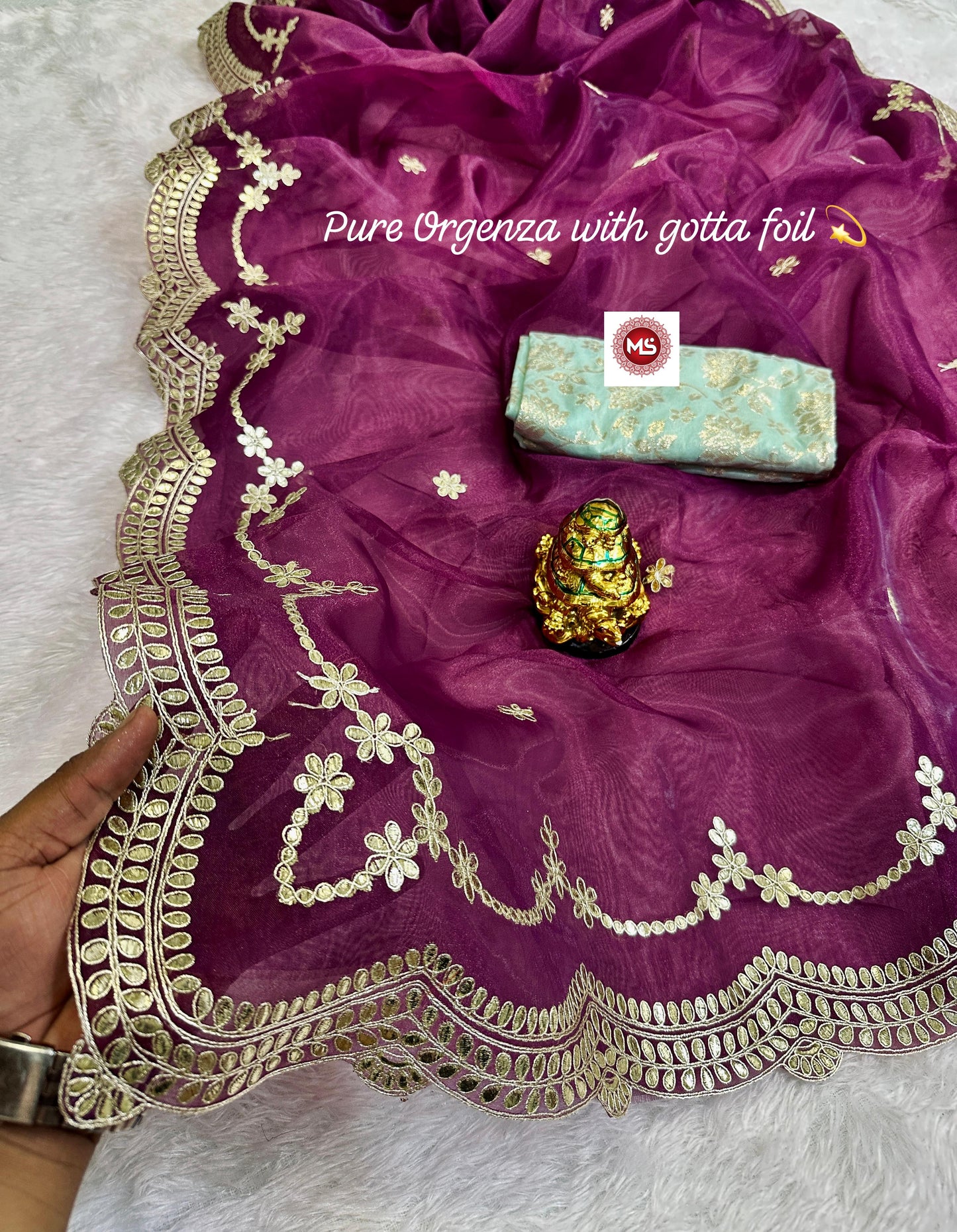 Beautiful net organza Designer saree with C*pallu Foil gota work border  & butti all in saree or elegant cutwork boder..✨