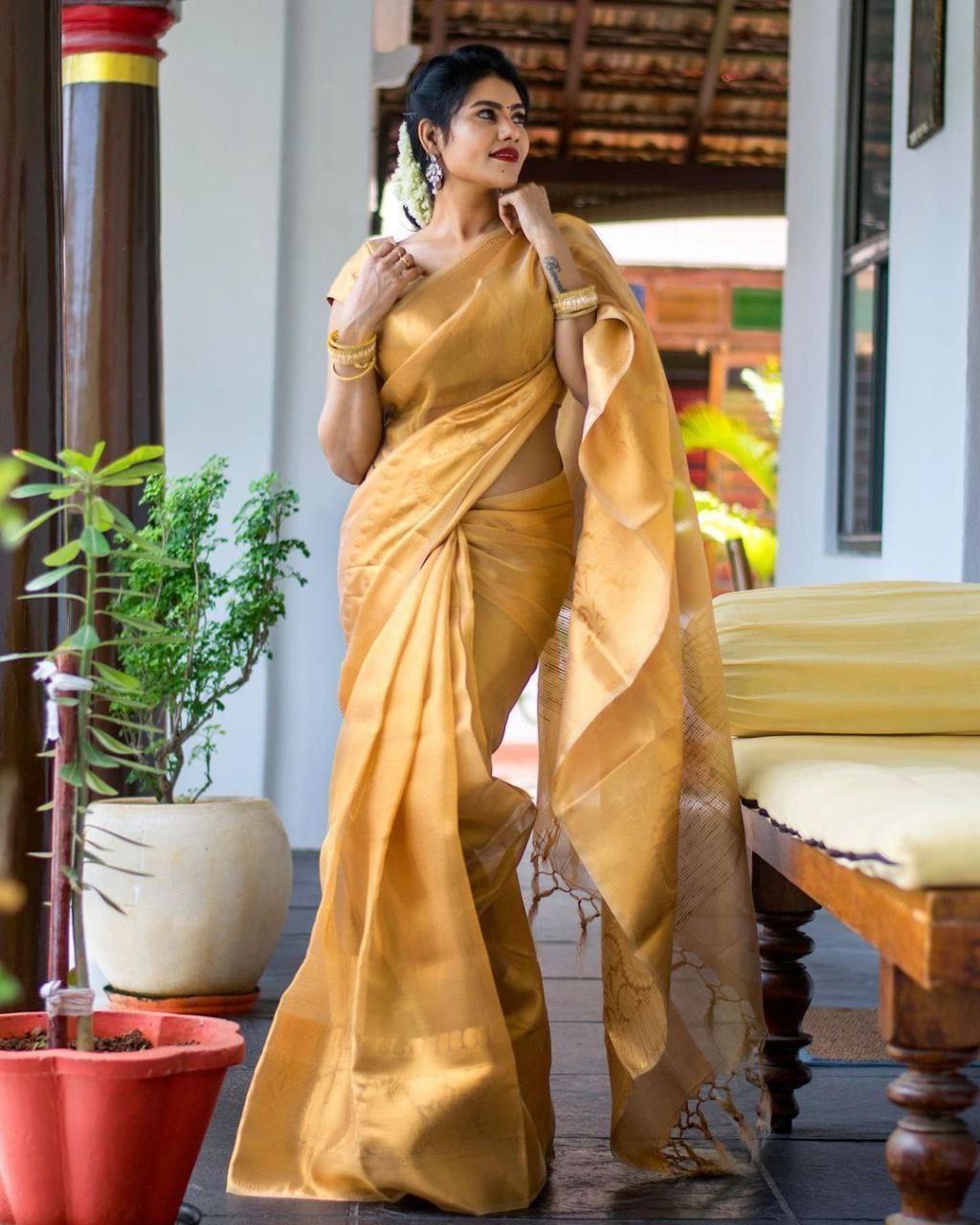 New Wedding Wear Gold Color Banarasi Kota Tissue Silk Zari Weaving Saree With Blouse