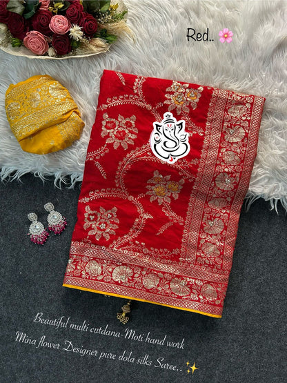 Beautiful cutdana-moti hand work all in saree & Contrast pypin boder Mina jari flower pretty Pure Dola silks Desinger saree..✨
