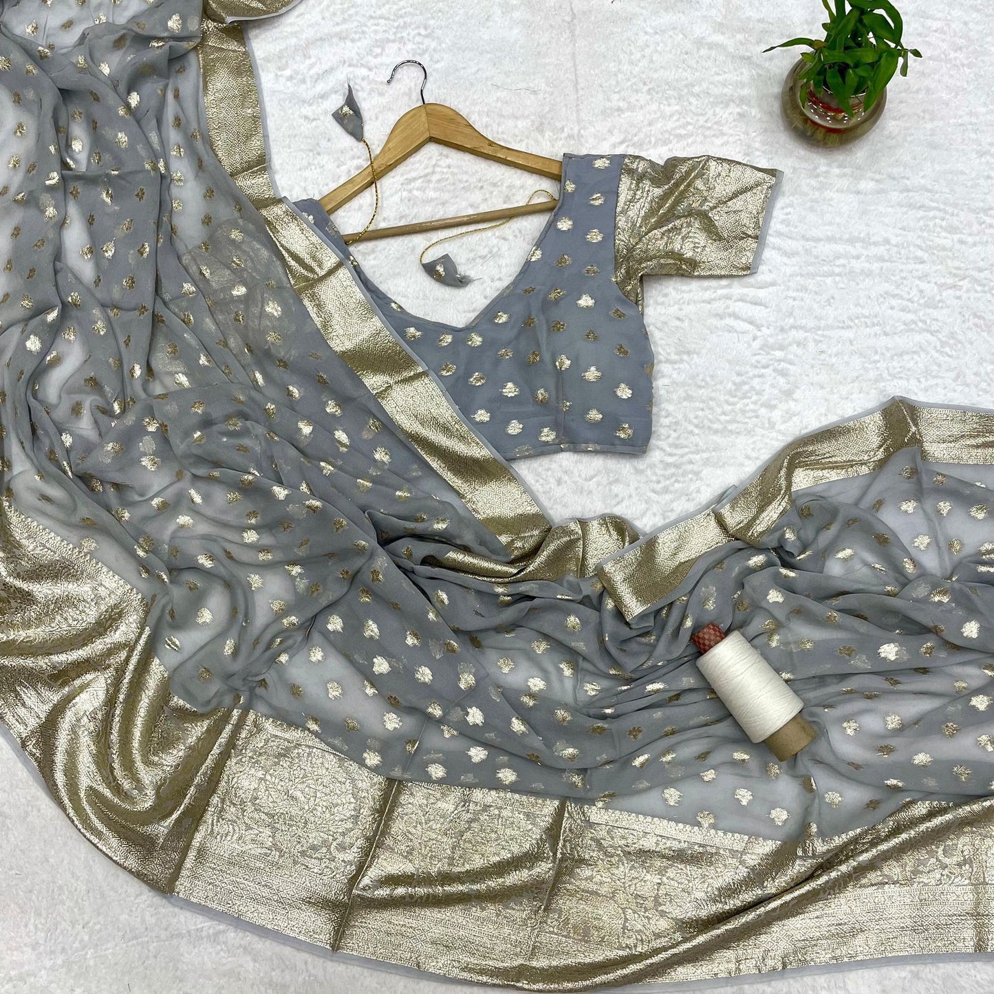 Beautiful Elephant Viscose Georgette Saree