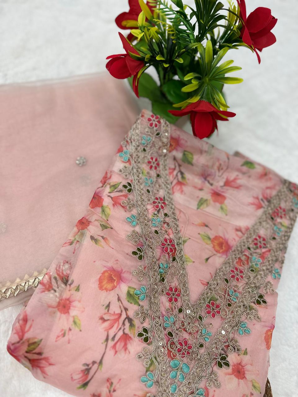 TOP DIGITAL HANDWORK DUPPATA ORAGANZA WORK INNER CRAPE