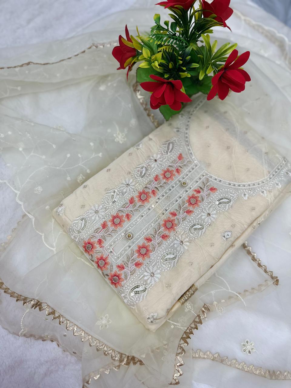 TOP DIGITAL HANDWORK DUPPATA ORAGANZA WORK INNER CRAPE