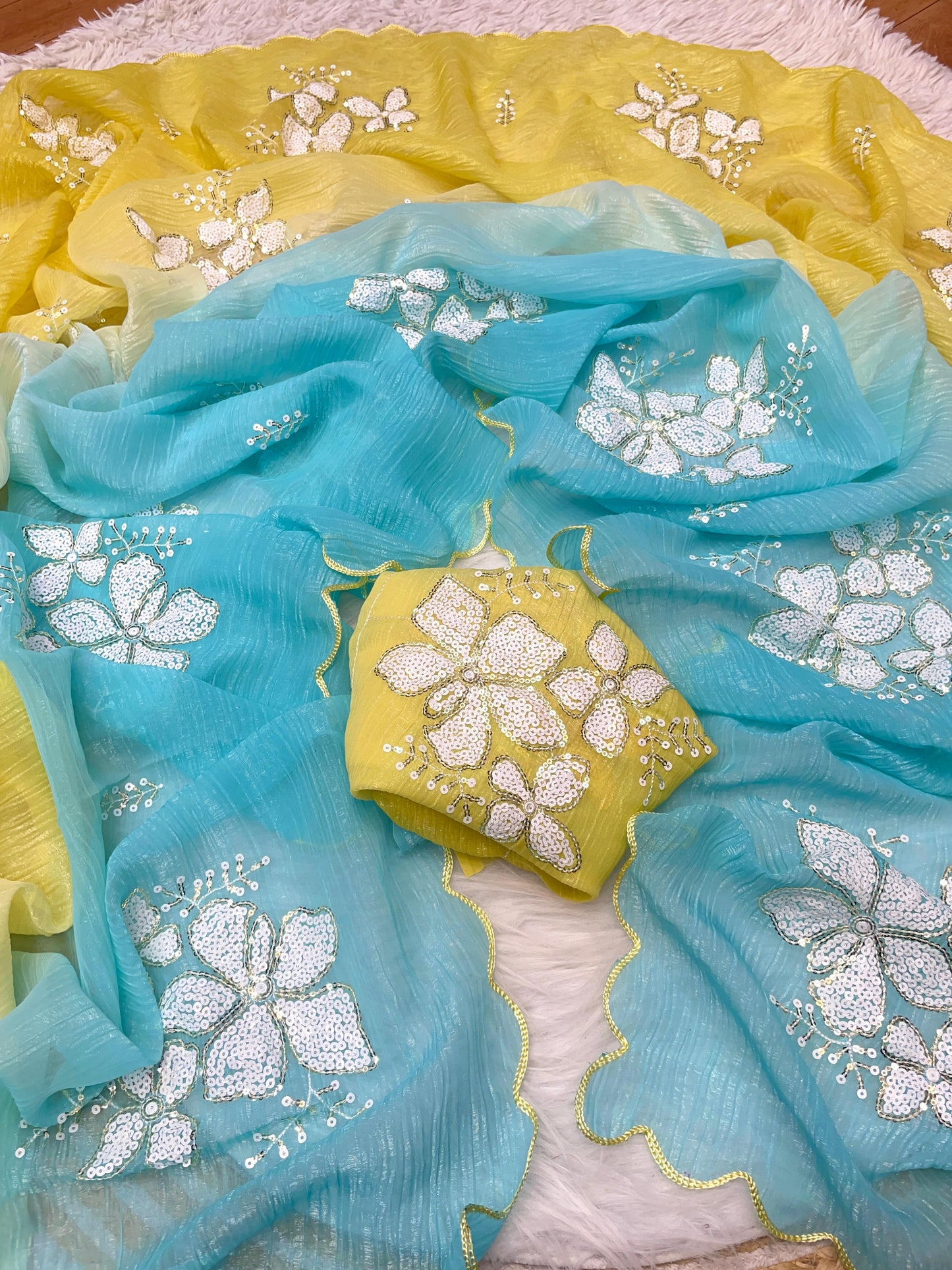 Crunchy  Thred & Sequence Saree