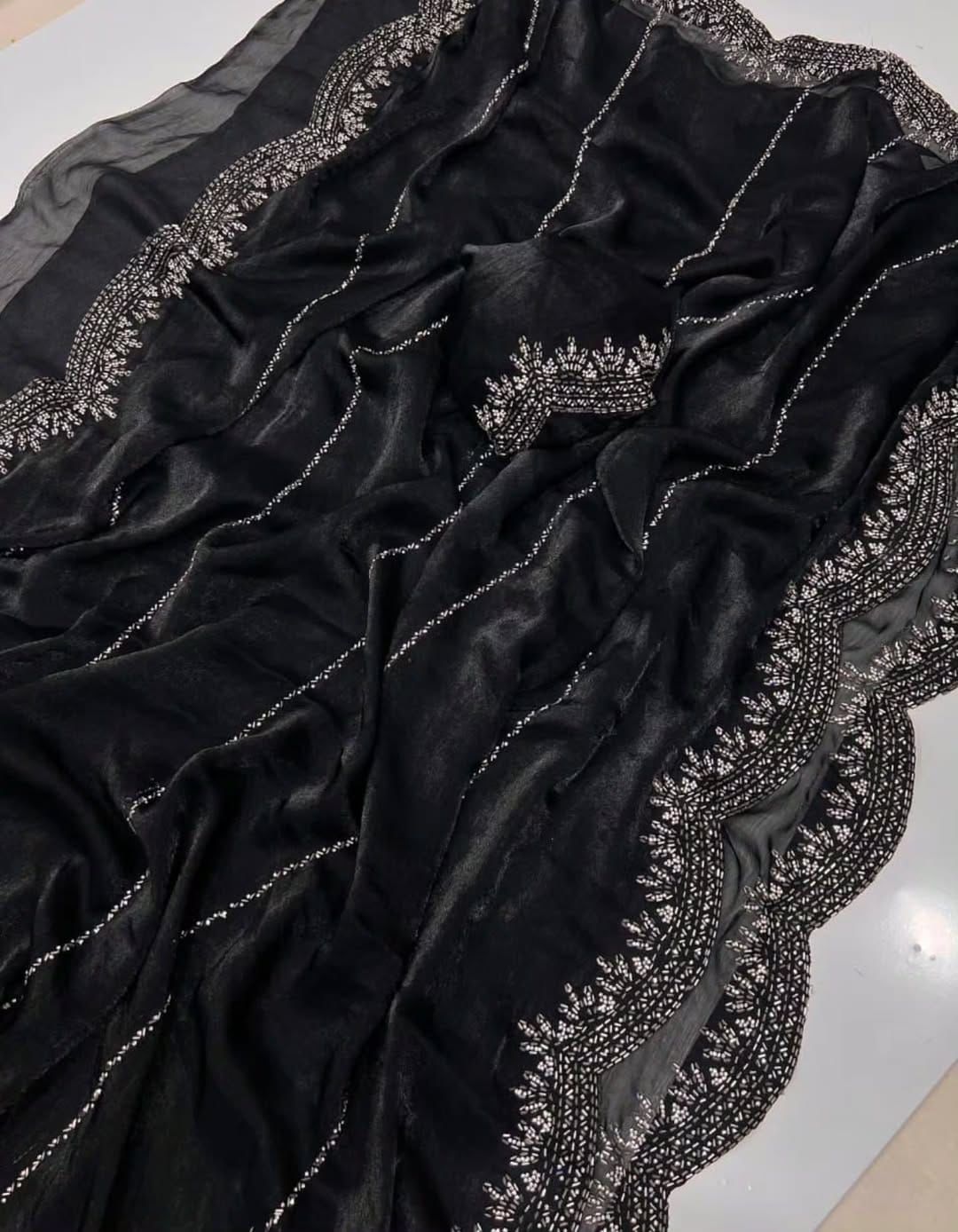 Fendy Chiffon saree with Jar khan Dimond Work