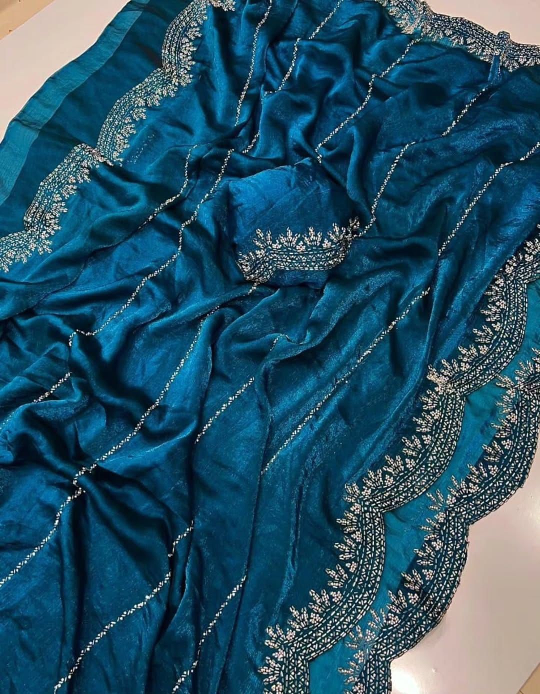Fendy Chiffon saree with Jar khan Dimond Work