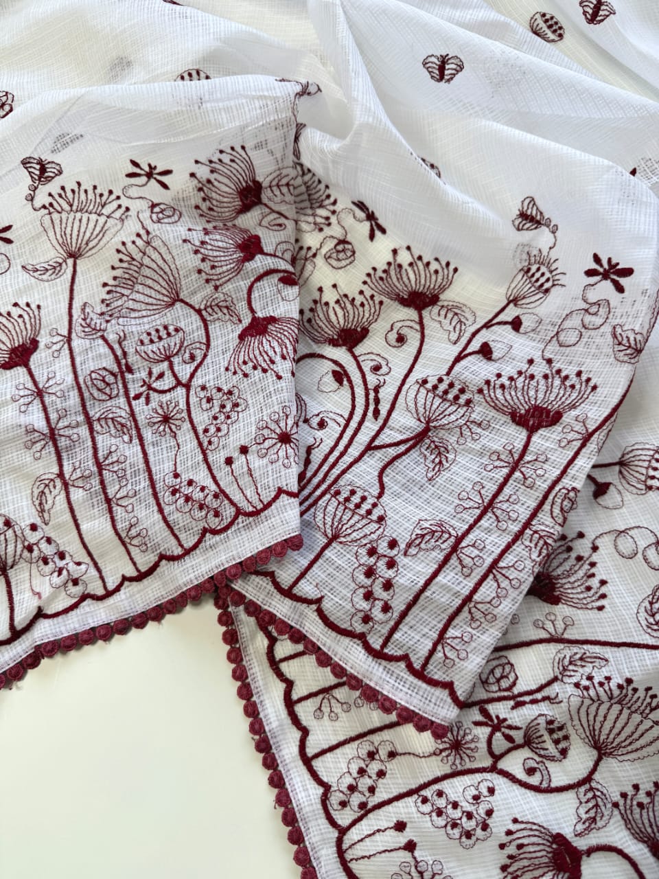 Premium Soft Kota Doriya Saree with Multi Thread Work & Cotton Lace Border