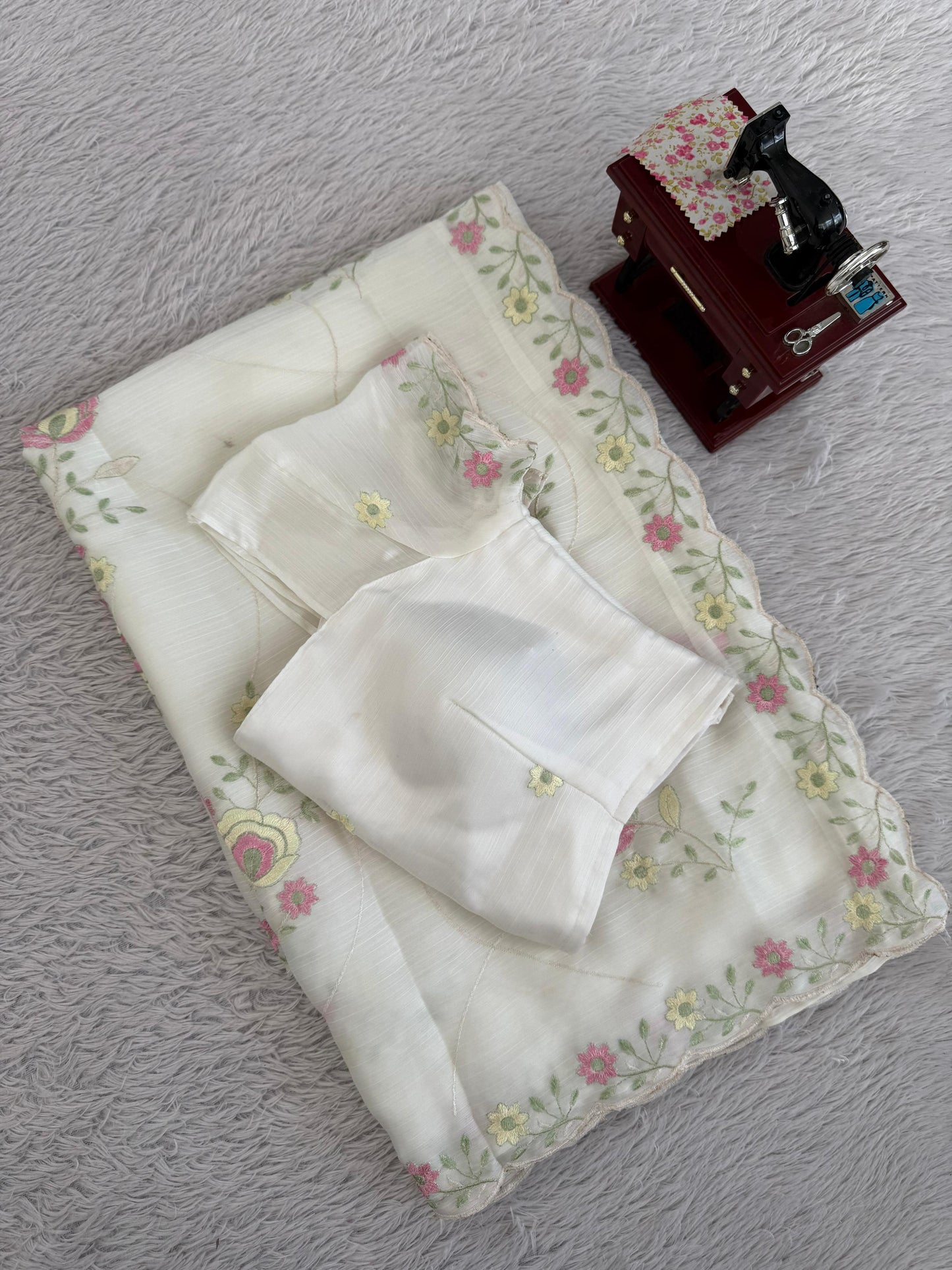 Premium Heavy Chiffon Saree with Intricate Thread Work