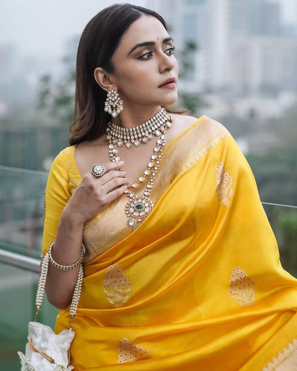 Premium Soft Lichi Silk Saree with Rich Pallu & Jacquard Work