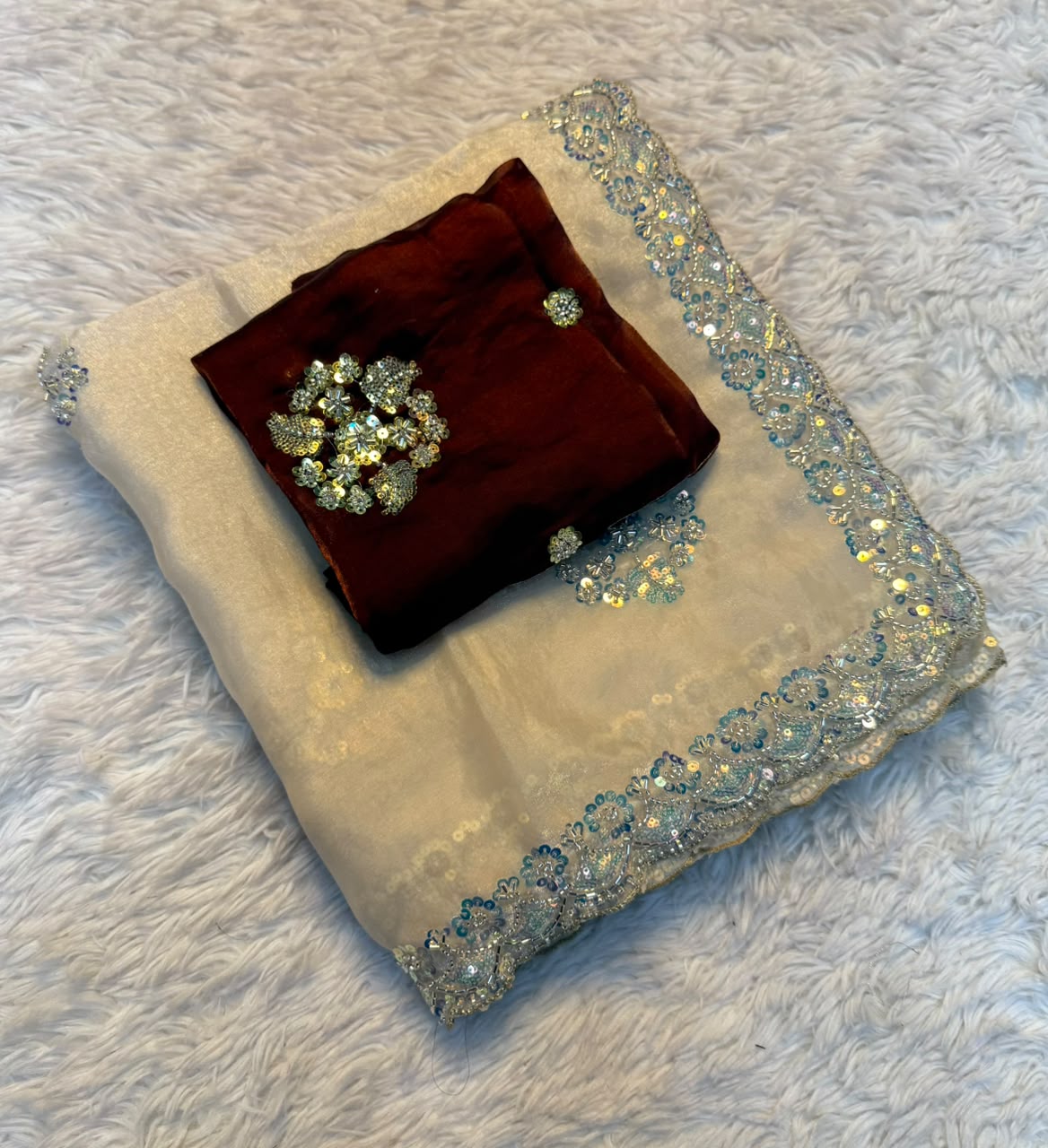 Graceful Party Wear Soft Silk Saree with Floral Embroidery Motifs