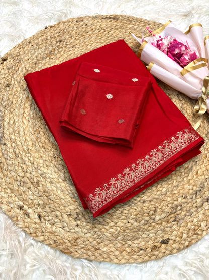Solid Pastel Tone Lightweight Soft Silk Saree with Subtle Zari Border